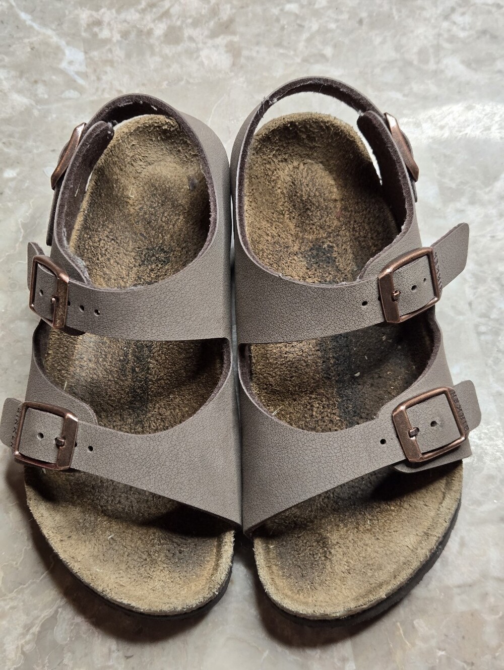 Birkenstock Kids Triple-Strap Buckle Sandal in Gray-Brown